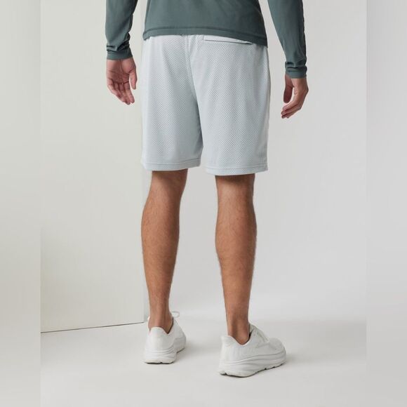 Vuori Endline‎ Mesh Short Sky gray large nwt - Picture 2 of 7